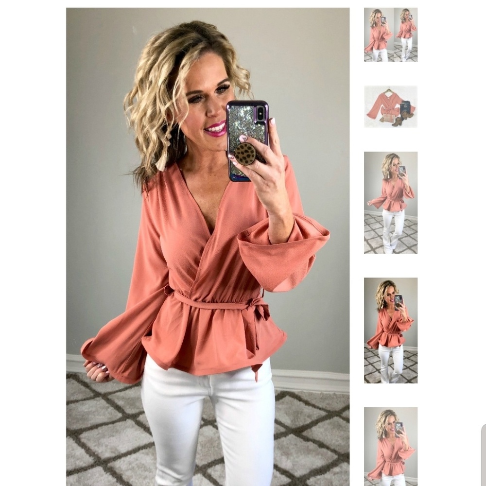 Blouse - Picture 2 of 5